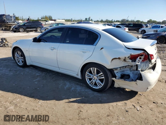 2015 Infiniti Q40 with VIN JN1CV6AP4FM501880, listed as a Copart auction lot 85672324 with 114,221 mi miles and Salvage Title. Bid and sale history available at carsss.com. Image 2.