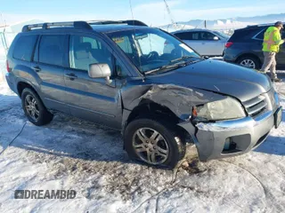 2004 Mitsubishi Endeavor XLS z VIN 4A4MN31S44E064287, wystawiony jako IAAI lot #41315892 z przebiegiem 226 820 mil mil oraz . Historia ofert i sprzedaży dostępna na DreamBid. Obrazek 1.