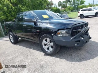 2014 Ram 1500 Express z VIN 1C6RR6KT1ES389144, wystawiony jako IAAI lot #42405912 z przebiegiem 115 811 mil mil oraz . Historia ofert i sprzedaży dostępna na DreamBid. Obrazek 1.