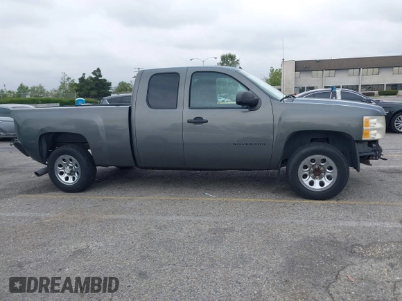 2011 Chevrolet Silverado 1500 LS with VIN 1GCRCREA8BZ418082, listed as a IAAI auction lot 42171399 with 112,019 mi miles and . Bid and sale history available at DreamBid. Image 13.