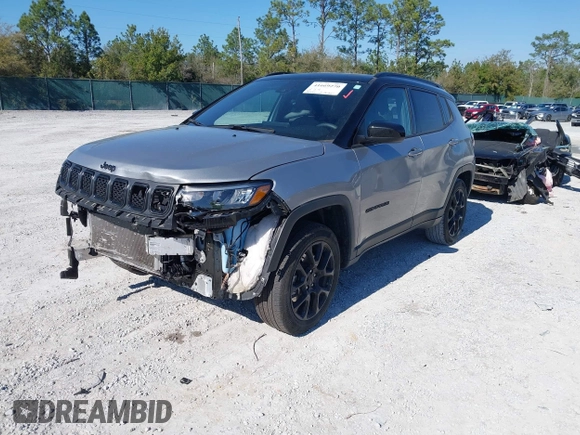 2023 Jeep Compass Latitude with VIN 3C4NJDBN8PT507373, listed as a IAAI auction lot 41669270 with 32,045 mi miles and . Bid and sale history available at DreamBid. Image 2.