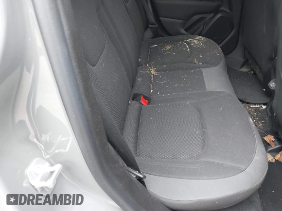 2019 Jeep Renegade Latitude z VIN ZACNJBBB0KPK39166, wystawiony jako IAAI lot #42074306 z przebiegiem 84 325 mil mil oraz . Historia ofert i sprzedaży dostępna na DreamBid. Obrazek 8.