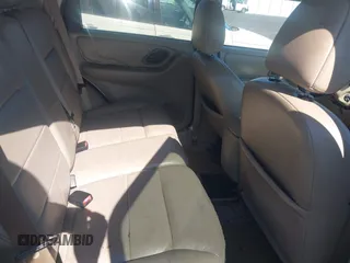2005 Ford Escape Limited with VIN 1FMYU04135KA96157, listed as a IAAI auction lot 42339869 with 202,712 mi miles and . Bid and sale history available at DreamBid. Image 8.