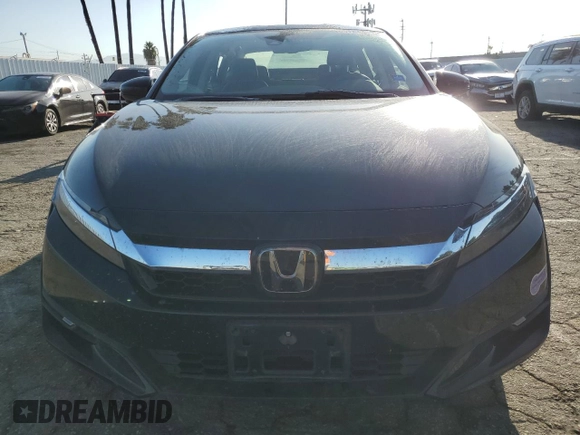 2018 Honda Clarity Plug-In Hybrid with VIN JHMZC5F10JC023692, listed as a Copart auction lot 69763343 with 28,791 mi miles. Bid and sale history available at carsss.com. Image 5.