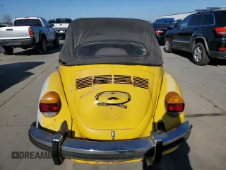 1979 Volkswagen Beetle with VIN 1582009602, listed as a Copart auction lot 42561745 with 25,764 mi miles and Salvage Title. Bid and sale history available at DreamBid. Image 6.