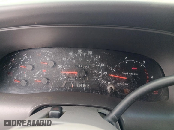 2000 Ford Excursion XLT with VIN 1FMSU41F8YEE41800, listed as a Copart auction lot 55297415 with 191,904 mi miles and Clean Title. Bid and sale history available at DreamBid. Image 9.