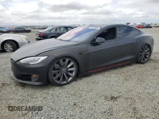 2017 Tesla Model S 100D with VIN 5YJSA1E22HF192735, listed as a Copart auction lot 54875055 with 100,537 mi miles and Salvage Title. Bid and sale history available at carsss.com. Image 1.