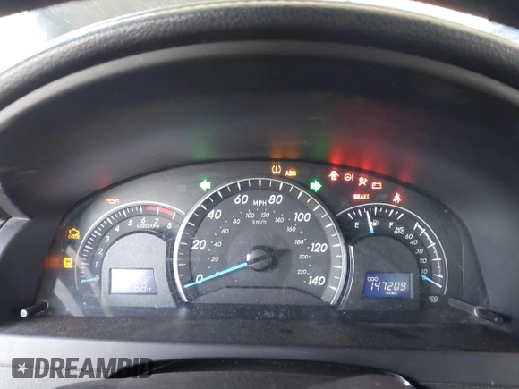 2015 Toyota Camry XLE with VIN 4T1BF1FK9FU965992, listed as a IAAI auction lot 42136728 with 147,209 mi miles and . Bid and sale history available at DreamBid. Image 7.