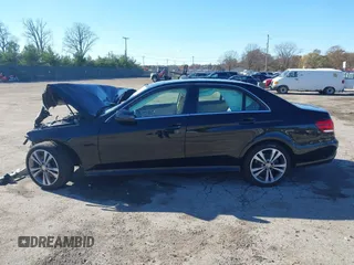 2016 Mercedes-Benz E-Class E 350 Luxury with VIN WDDHF8JB6GB180296, listed as a IAAI auction lot 40766378 with 1 mi miles. Bid and sale history available at carsss.com. Image 14.