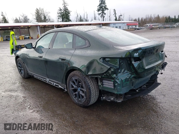 2023 BMW i4 eDrive35 z VIN WBY43AW04PFR19351, wystawiony jako IAAI lot #41841961 z przebiegiem 28 175 mil mil oraz . Historia ofert i sprzedaży dostępna na DreamBid. Obrazek 3.