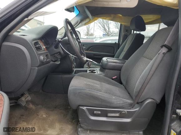 2007 Chevrolet Suburban LTZ with VIN 3GNFC16047G312771, listed as a Copart auction lot 47737985 with 458,046 mi miles and Salvage Title. Bid and sale history available at carsss.com. Image 7.