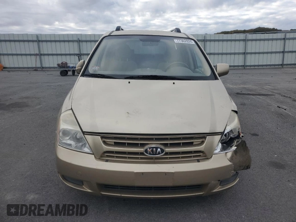 2008 Kia Sedona LX with VIN KNDMB233586217761, listed as a Copart auction lot 77362824 with 145,064 mi miles and Clean Title. Bid and sale history available at carsss.com. Image 5.