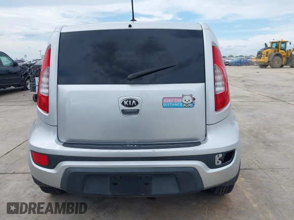2013 Kia Soul with VIN KNDJT2A52D7530856, listed as a IAAI auction lot 41889860 with 148,982 mi miles and . Bid and sale history available at DreamBid. Image 16.