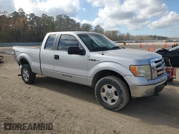 2009 Ford F-150 XL with VIN 1FTPX14V49KC15906, listed as a Copart auction lot 83624494 with 264,979 mi miles and Salvage Title. Bid and sale history available at carsss.com. Image 4.