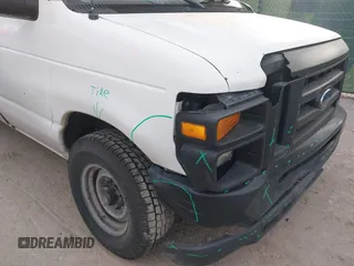 2011 Ford Econoline Cargo Commercial with VIN 1FTNE2EL6BDB25697, listed as a IAAI auction lot 41358472 with 384,517 mi miles. Bid and sale history available at carsss.com. Image 11.