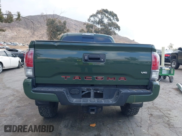 2021 Toyota Tacoma 4WD SR5 with VIN 3TMDZ5BN0MM116198, listed as a IAAI auction lot 41445815 with 59,561 mi miles. Bid and sale history available at carsss.com. Image 17.