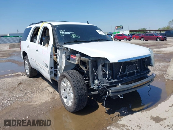 2011 GMC Yukon SLT z VIN 1GKS1CE00BR210794, wystawiony jako IAAI lot #41958998 z przebiegiem 225 407 mil mil oraz . Historia ofert i sprzedaży dostępna na DreamBid. Obrazek 1.