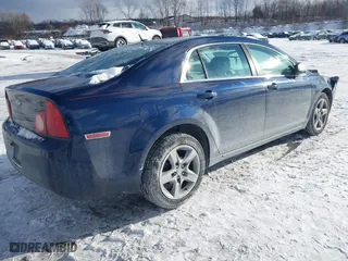 2009 Chevrolet Malibu LS w/1FL with VIN 1G1ZG57N294269262, listed as a IAAI auction lot 41362403 with 94,167 mi miles. Bid and sale history available at carsss.com. Image 4.