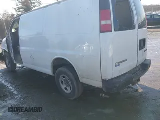 2003 Chevrolet Express Cargo with VIN 1GCFG25T731220111, listed as a IAAI auction lot 41504104 with Not Provided miles and . Bid and sale history available at DreamBid. Image 3.