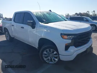2022 Chevrolet Silverado 1500 Custom with VIN 1GCPDBEK2NZ627732, listed as a IAAI auction lot 41718968 with 1 mi miles. Bid and sale history available at carsss.com. Image 1.