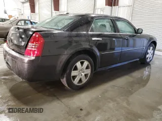 2006 Chrysler 300 C with VIN 2C3LK63H06H346022, listed as a Copart auction lot 74613344 with 200,509 mi miles and Salvage Title. Bid and sale history available at carsss.com. Image 3.