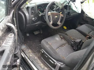 2013 Chevrolet Silverado 1500 LT with VIN 1GCRCSE08DZ310370, listed as a Copart auction lot 83549214 with 92,907 mi miles and Salvage Title. Bid and sale history available at carsss.com. Image 8.