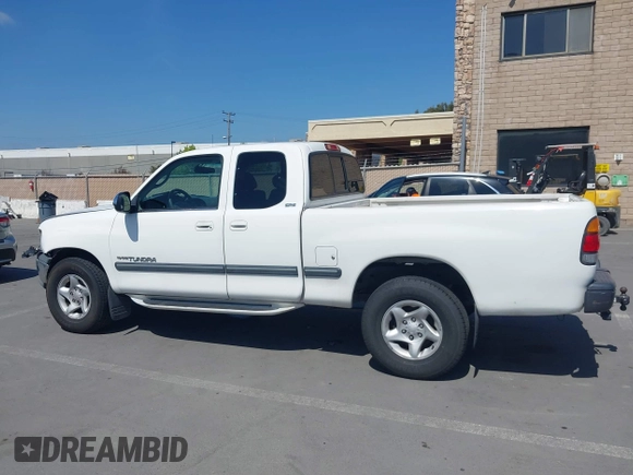 2000 Toyota Tundra SR5 with VIN 5TBRT3419YS066745, listed as a IAAI auction lot 42056620 with 248,722 mi miles and . Bid and sale history available at DreamBid. Image 15.