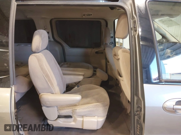2003 Ford Windstar SE with VIN 2FMZA52413BB09700, listed as a IAAI auction lot 41037056 with 179,486 mi miles and . Bid and sale history available at DreamBid. Image 8.