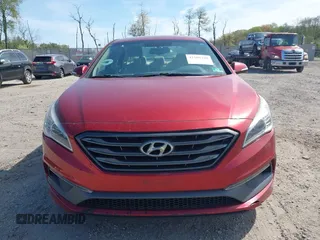 2015 Hyundai Sonata Limited with VIN 5NPE34AF7FH088872, listed as a IAAI auction lot 42105320 with 151,622 mi miles and . Bid and sale history available at carsss.com. Image 12.