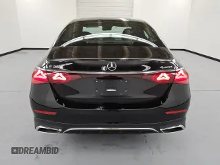 2025 Mercedes-Benz E 350 with VIN W1KLF4HB5SA134109, listed as a Copart auction lot 56200205 with 3,624 mi miles and Clean Title. Bid and sale history available at DreamBid. Image 6.