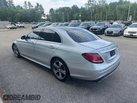 2017 Mercedes-Benz E 300 Luxury with VIN WDDZF4JB3HA096747, listed as a Copart auction lot 63851325 with 142,397 mi miles and Clean title. Bid and sale history available at DreamBid. Image 3.