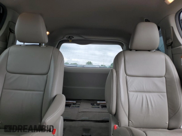 2017 Toyota Sienna XLE with VIN 5TDDZ3DC7HS170619, listed as a Copart auction lot 58575075 with 153,184 mi miles and Clean title. Bid and sale history available at DreamBid. Image 10.
