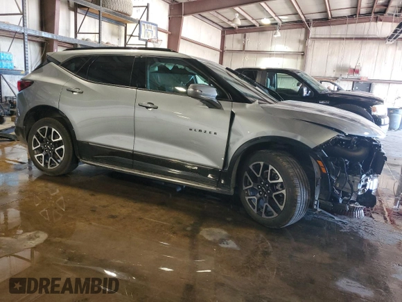 2024 Chevrolet Blazer RS с VIN 3GNKBKRSXRS146244, выставлен на аукционе Copart как лот 62094145 с пробегом 12 036 миль миль и Списание • Salvage title. История ставок и продаж доступна на DreamBid. Изображение 4.