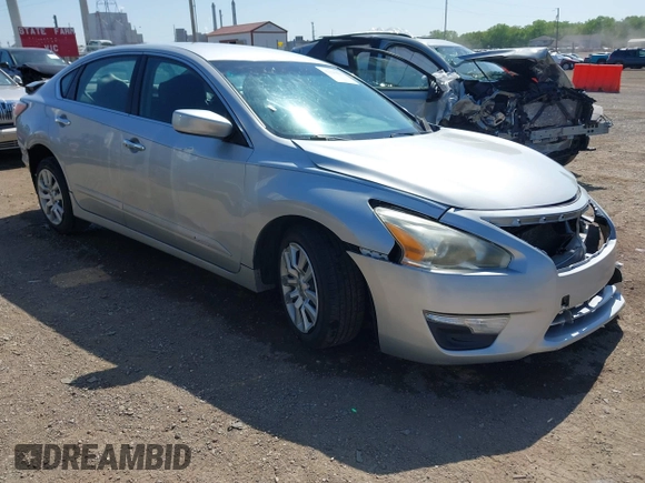 2015 Nissan Altima S z VIN 1N4AL3APXFC442581, wystawiony jako IAAI lot #42229411 z przebiegiem 112 219 mil mil oraz . Historia ofert i sprzedaży dostępna na DreamBid. Obrazek 1.