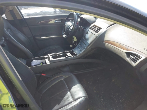 2013 Lincoln MKZ with VIN 3LN6L2GK3DR816190, listed as a IAAI auction lot 42093774 with 156,364 mi miles. Bid and sale history available at carsss.com. Image 5.