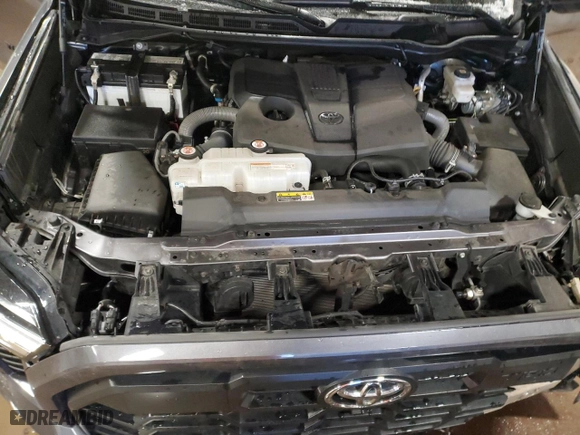 2024 Toyota Tundra 4WD SR5 with VIN 5TFLA5DB3RX133911, listed as a Copart auction lot 87292404 with 36,518 mi miles and Salvage Title. Bid and sale history available at carsss.com. Image 11.