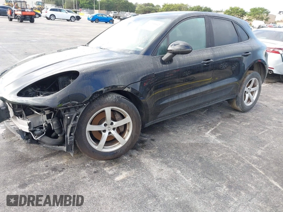 2018 Porsche Macan with VIN WP1AA2A51JLB06768, listed as a IAAI auction lot 41094542 with 55,045 mi miles and . Bid and sale history available at carsss.com. Image 19.