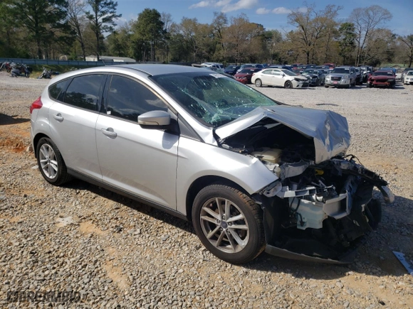 2017 Ford Focus SE with VIN 1FADP3K2XHL291068, listed as a Copart auction lot 49815255 with 0 mi miles and Non Repairable. Bid and sale history available at carsss.com. Image 4.
