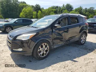 2015 Ford Escape Titanium z VIN 1FMCU9J96FUA26585, wystawiony jako Copart lot #59301485 z przebiegiem 105 296 mil mil oraz Czysty tytuł • Clean title. Historia ofert i sprzedaży dostępna na DreamBid. Obrazek 1.