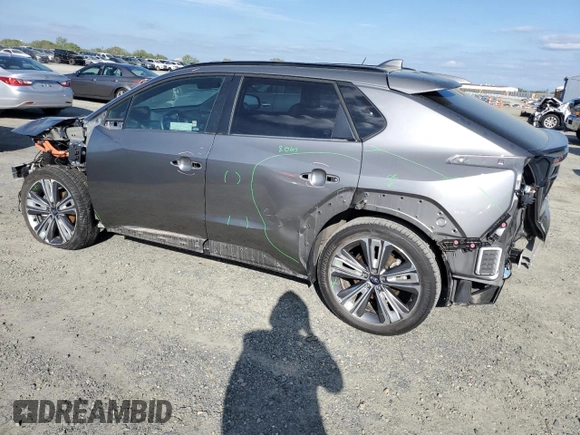 2024 Subaru Solterra Limited с VIN JTMABABA8RA049528, выставлен на аукционе Copart как лот 50563845 с пробегом 13 114 миль миль и Списание • Salvage title. История ставок и продаж доступна на DreamBid. Изображение 2.