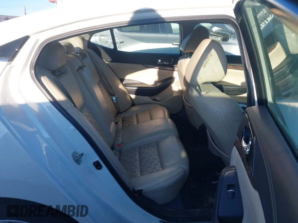 2016 Nissan Maxima 3.5 SV with VIN 1N4AA6APXGC437163, listed as a IAAI auction lot 41852359 with 152,000 mi miles. Bid and sale history available at carsss.com. Image 8.