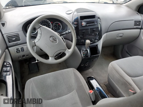 2005 Toyota Sienna CE with VIN 5TDZA23C05S241485, listed as a Copart auction lot 59056785 with 257,902 mi miles and Salvage title. Bid and sale history available at DreamBid. Image 8.