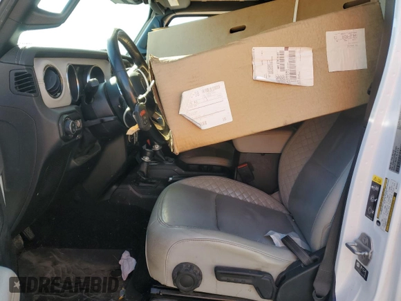 2021 Jeep Gladiator Overland with VIN 1C6HJTFG2ML557221, listed as a Copart auction lot 52453215 with 70,189 mi miles and Salvage title. Bid and sale history available at DreamBid. Image 7.
