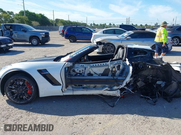 2017 Chevrolet Corvette Z06 2LZ with VIN 1G1YS2D60H5603089, listed as a IAAI auction lot 41853573 with 1 mi miles. Bid and sale history available at carsss.com. Image 15.