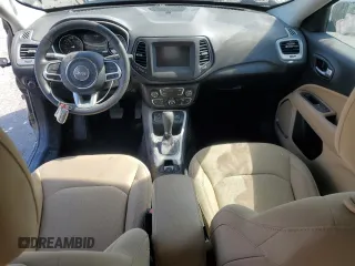 2018 Jeep Compass Sport z VIN 3C4NJCAB5JT411256, wystawiony jako Copart lot #59189885 z przebiegiem 110 634 mil mil oraz Szkoda całkowita • Salvage title. Historia ofert i sprzedaży dostępna na DreamBid. Obrazek 8.