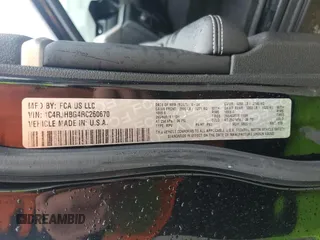 2024 Jeep Grand Cherokee Limited z VIN 1C4RJHBG4RC260670, wystawiony jako Copart lot #64094415 z przebiegiem 7 006 mil mil oraz Szkoda całkowita • Salvage title. Historia ofert i sprzedaży dostępna na DreamBid. Obrazek 14.