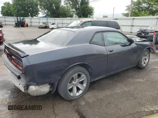 2019 Dodge Challenger SXT z VIN 2C3CDZAG6KH618377, wystawiony jako Copart lot #58764265 z przebiegiem 135 151 mil mil oraz Czysty tytuł • Clean title. Historia ofert i sprzedaży dostępna na DreamBid. Obrazek 3.