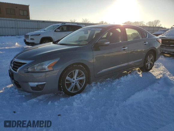 2015 Nissan Altima 2.5 S with VIN 1N4AL3AP3FC160105, listed as a Copart auction lot 87384034 with 146,049 mi miles and Salvage Title. Bid and sale history available at carsss.com. Image 1.