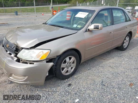 2000 Toyota Avalon XL with VIN 4T1BF28BXYU070808, listed as a IAAI auction lot 42061893 with 228,229 mi miles and . Bid and sale history available at DreamBid. Image 2.