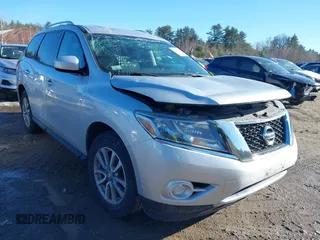 2014 Nissan Pathfinder Platinum with VIN 5N1AR2MM6EC733349, listed as a IAAI auction lot 41690173 with 61,908 mi miles and . Bid and sale history available at carsss.com. Image 1.